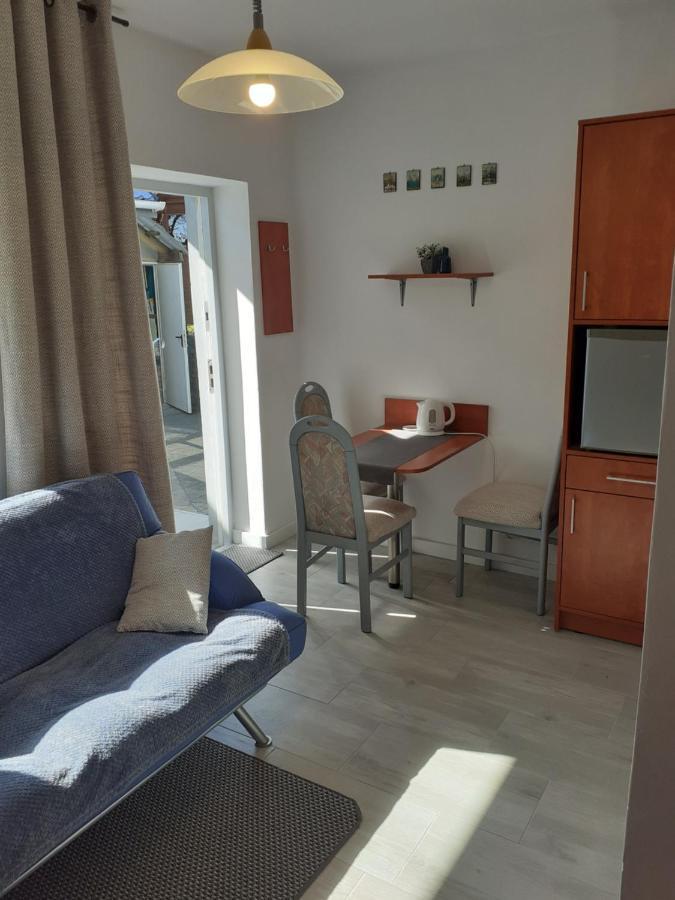 אוסטרוני מורסקי Wynajem Apartamentow I Pokoi. מראה חיצוני תמונה
